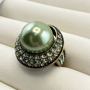 Heidi Daus Ring Green Crystal Pearl Round Swirl size 6 Domed